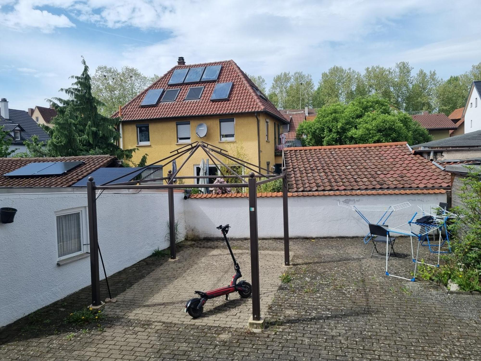 Charmantes Helles Zimmer Zentrumnah Und Naturnah Goeppingen Luaran gambar